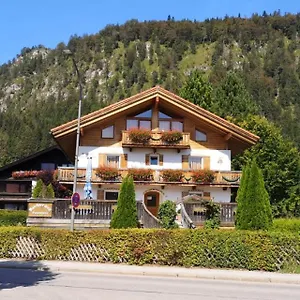 Gästehaus Münchner Kindl 3*, Reit im Winkl Deutschland